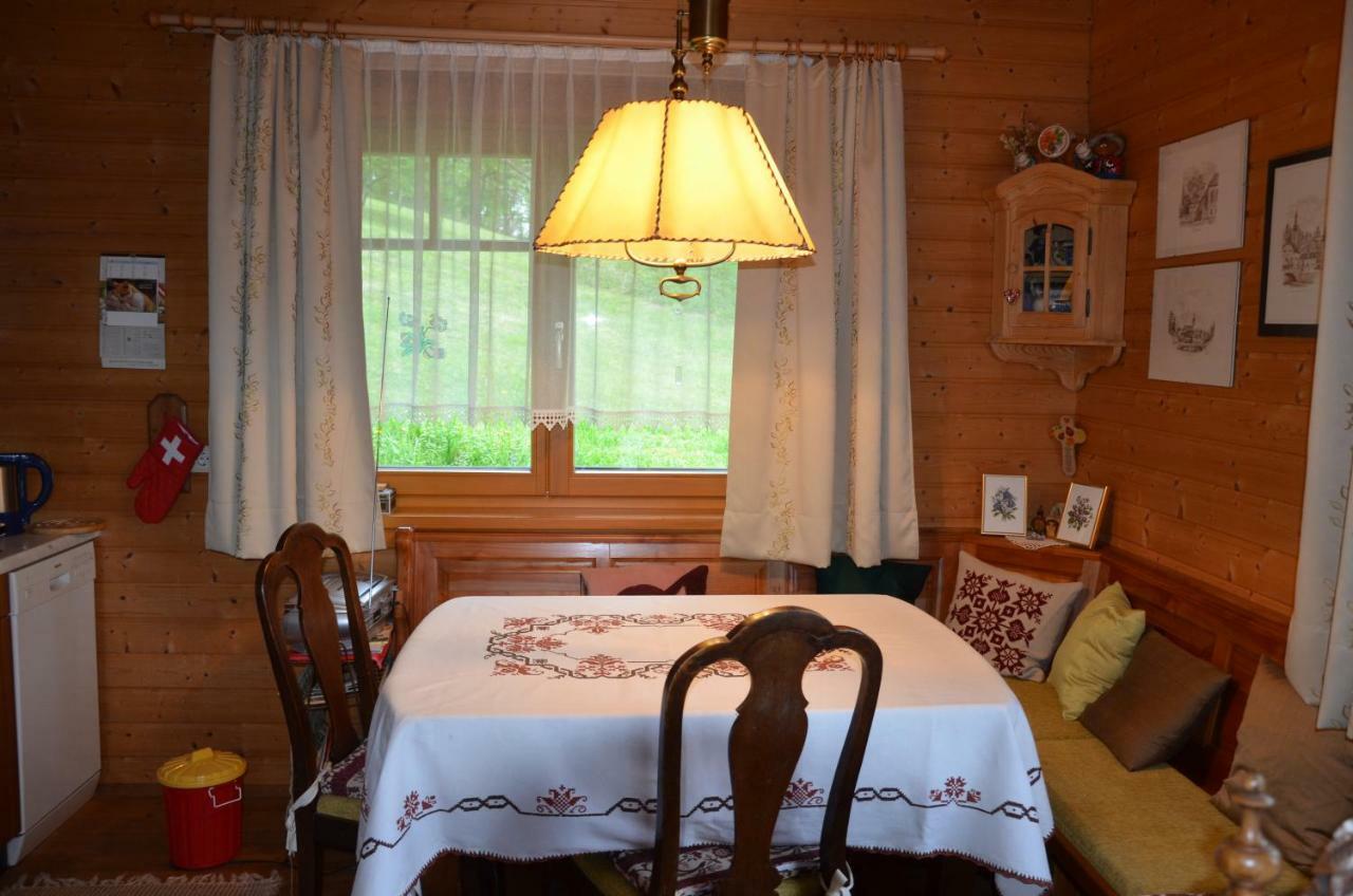 Ferienwohnung Nostalgie Ehrenhausen Exteriör bild