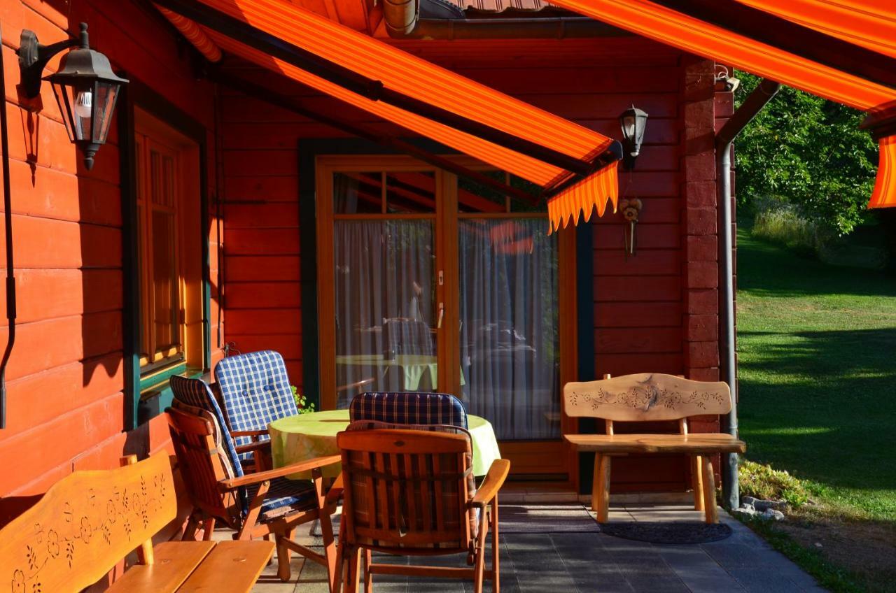 Ferienwohnung Nostalgie Ehrenhausen Exteriör bild